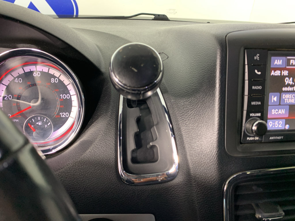 Used 2020 Dodge Grand Caravan GT FWD image 23