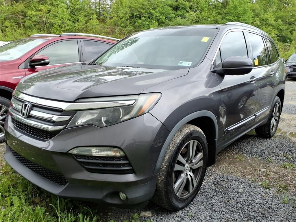 Used 2017 Honda Pilot EX-L image 2