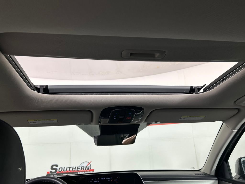 Certified 2025 Hyundai Palisade SEL image 29