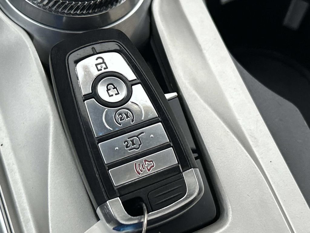 Used 2021 Ford Explorer Limited w/ Equipment Group 301A image 36