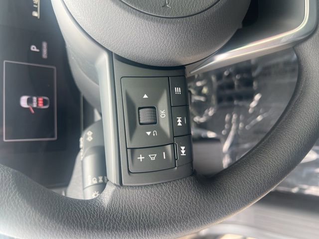 New 2025 Nissan Kicks SV w/ SV Premium Package image 10