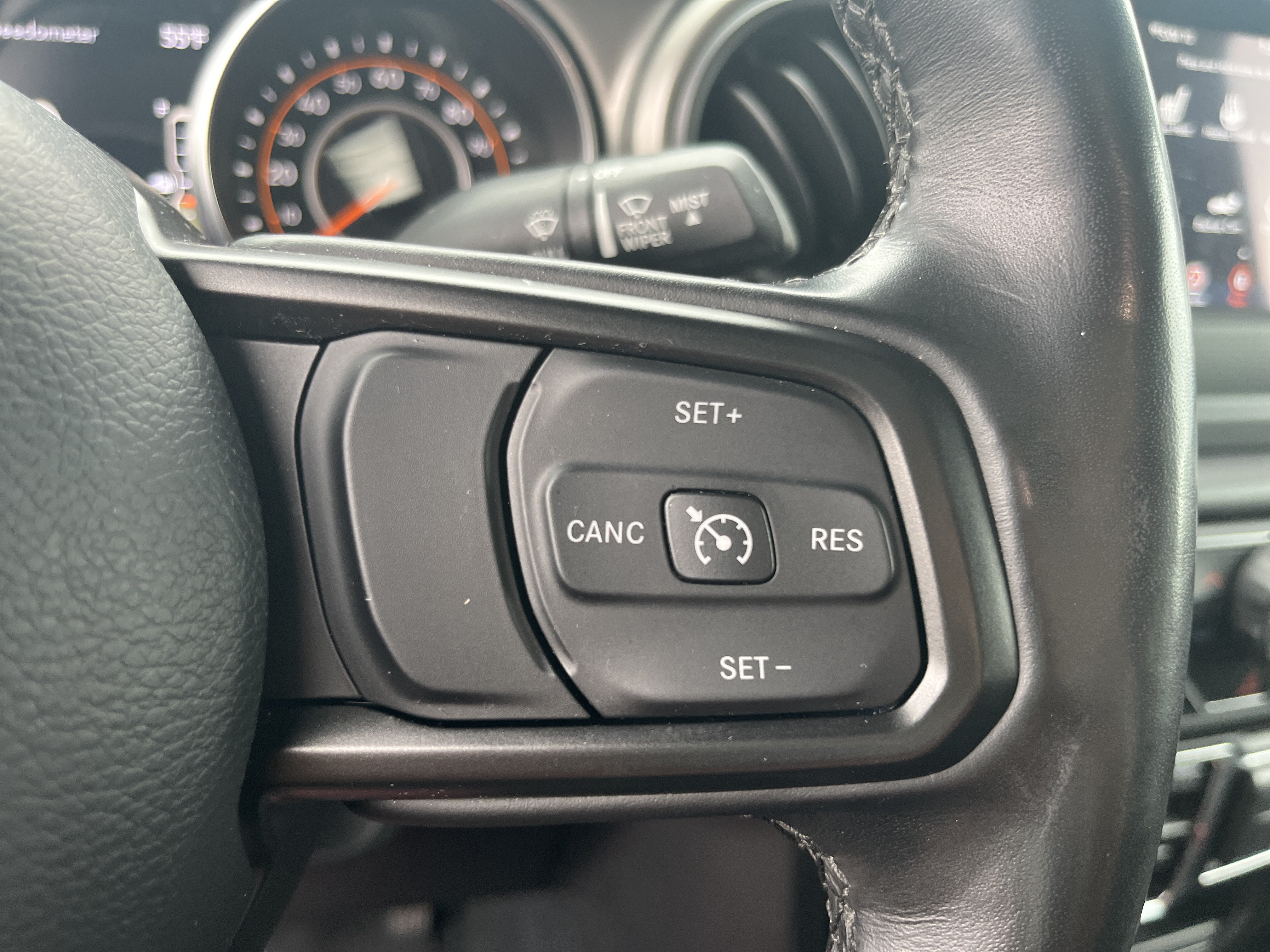Used 2022 Jeep Gladiator Sport AWD/4WD image 21