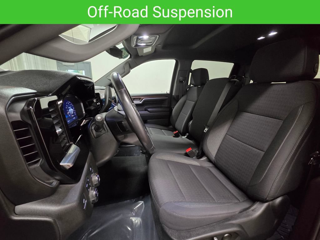 Certified 2022 Chevrolet Silverado 1500 LT AWD/4WD image 33