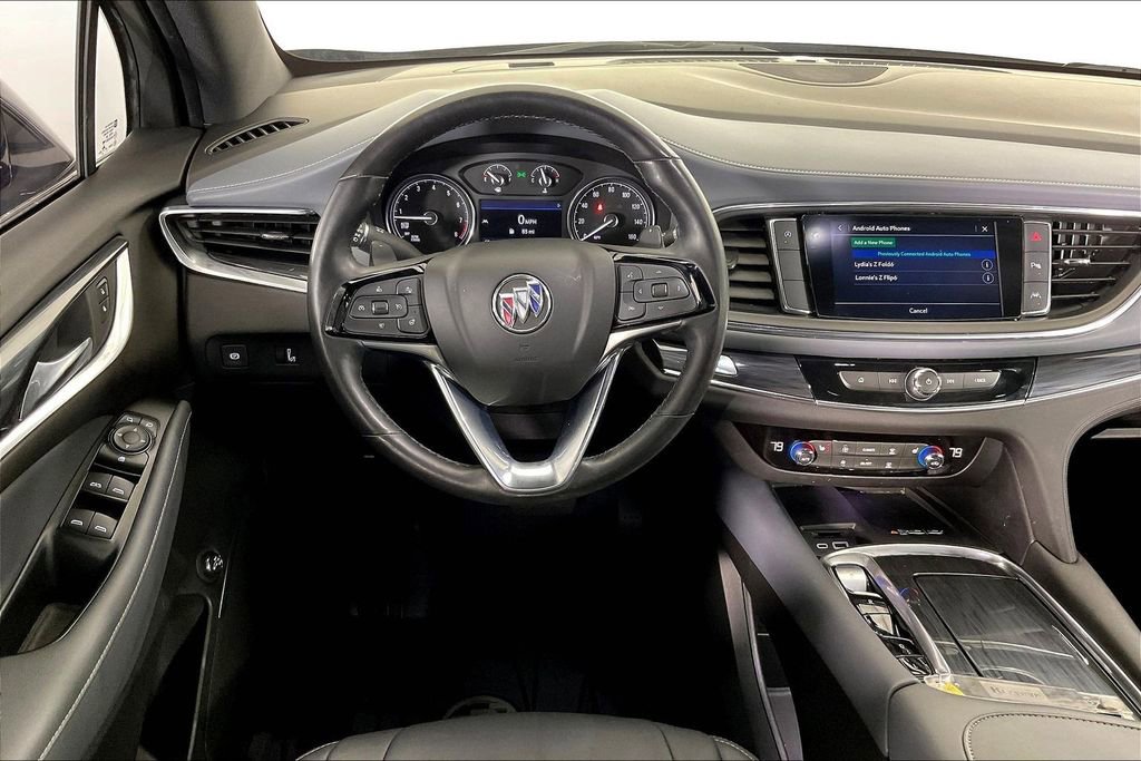 Used 2022 Buick Enclave Essence w/ Sport Touring Edition image 7