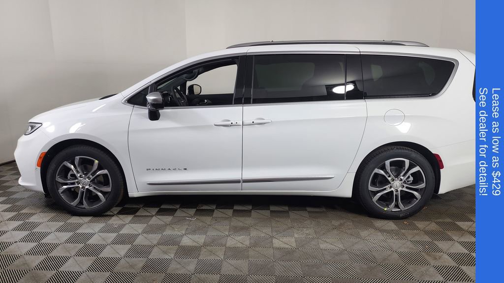 New 2026 Chrysler Pacifica Pinnacle image 4