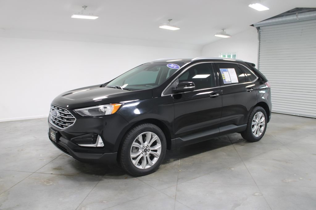 Used 2024 Ford Edge Titanium AWD/4WD image 4