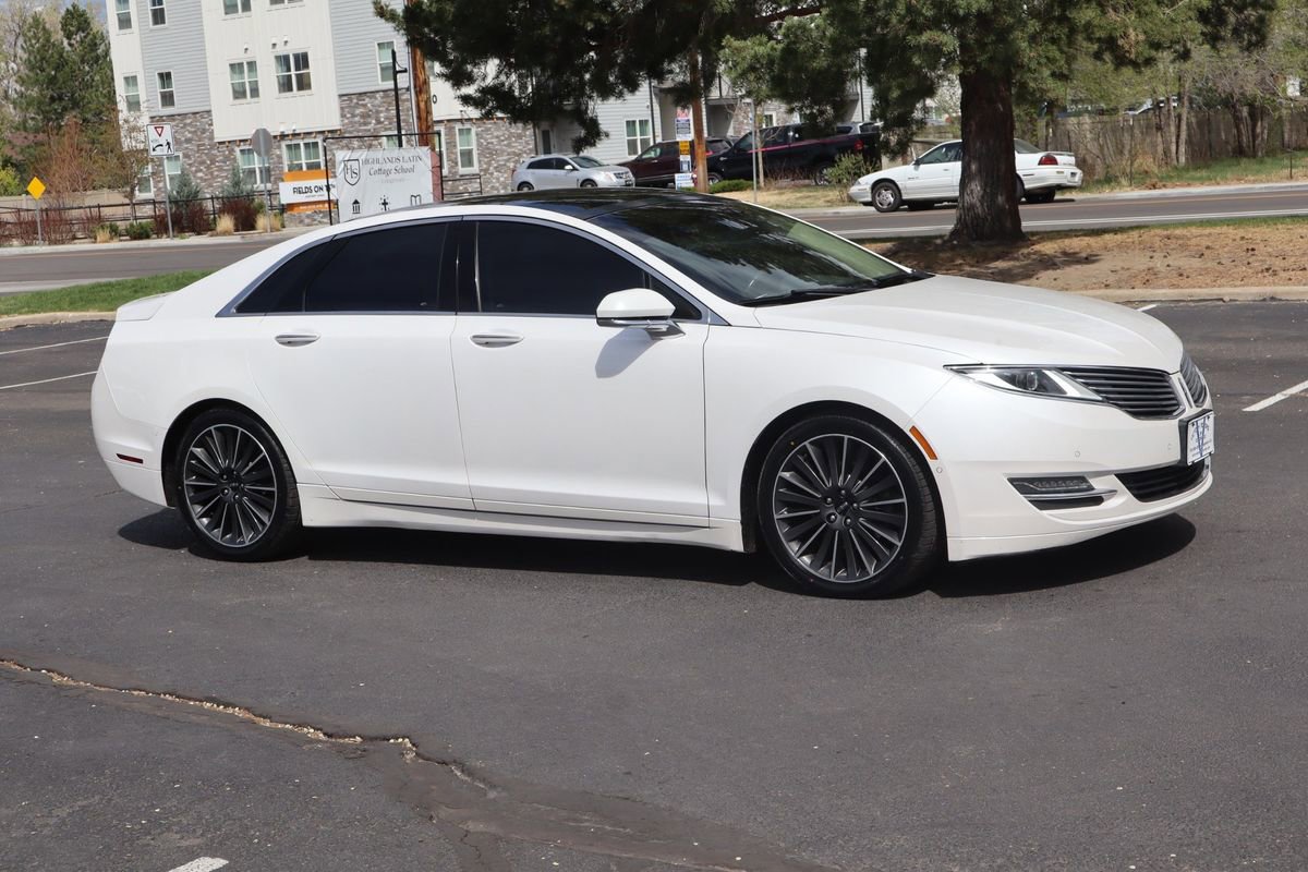 Used 2016 Lincoln MKZ AWD w/ Equipment Group 300A Reserve image 2