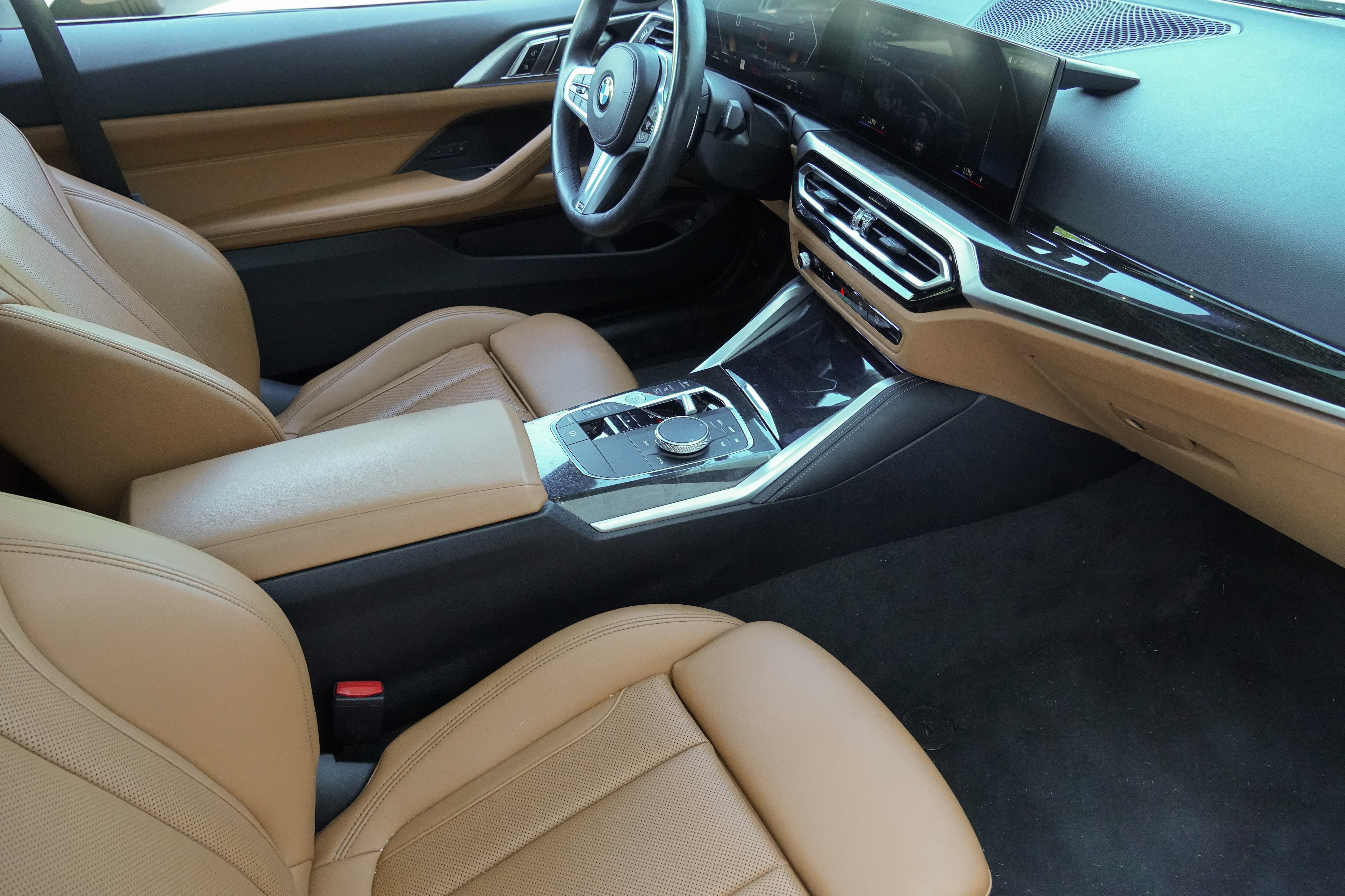 Certified 2024 BMW 430i Coupe w/ M Sport Package RWD image 7