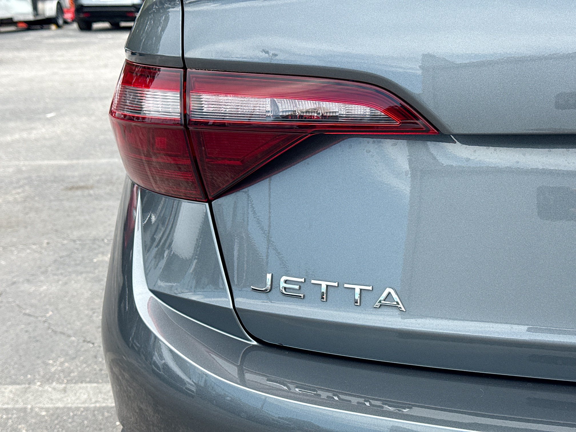 Used 2024 Volkswagen Jetta SE FWD image 10