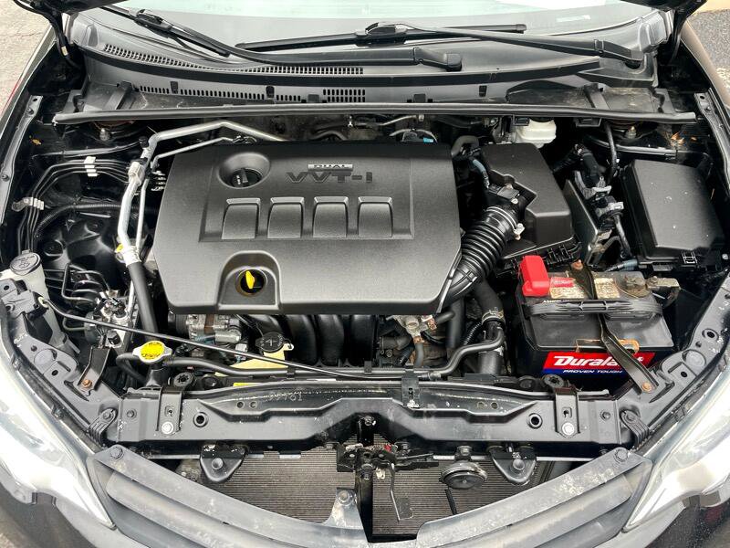 Used 2014 Toyota Corolla LE image 10