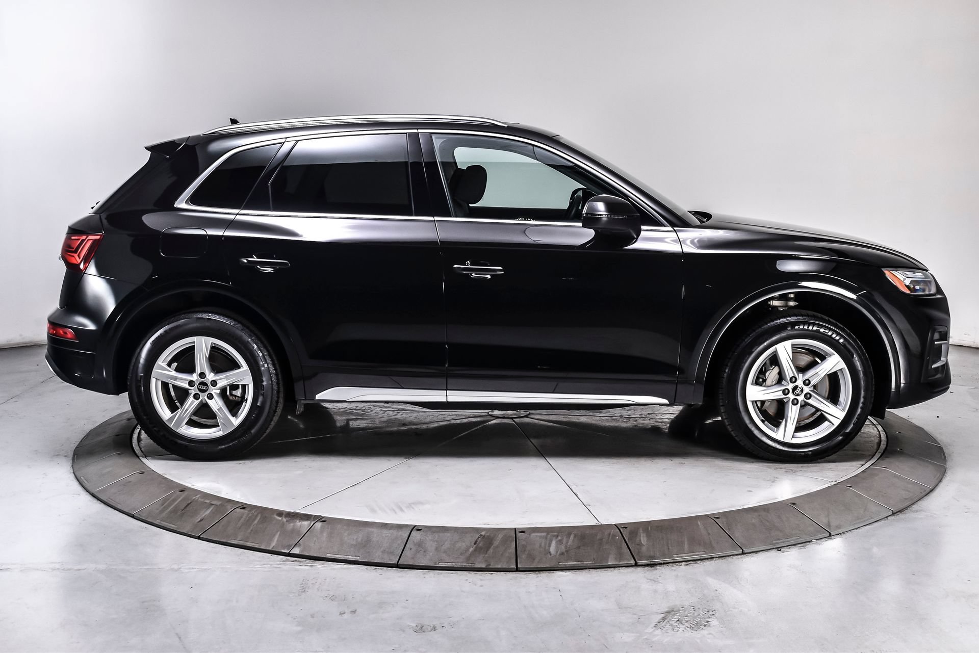 Used 2023 Audi Q5 2.0T Premium AWD/4WD image 7