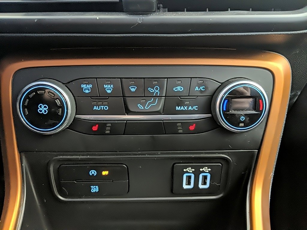 Used 2022 Ford EcoSport SE w/ SE Convenience Package image 19