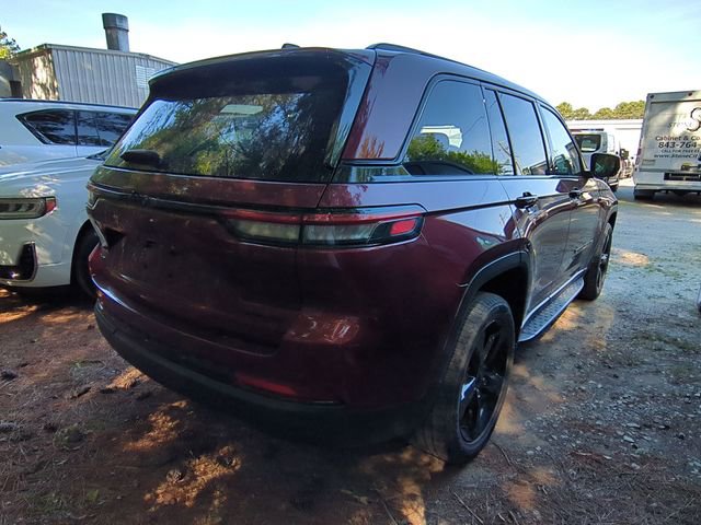 Used 2023 Jeep Grand Cherokee Limited w/ Luxury Tech Group II AWD/4WD image 6