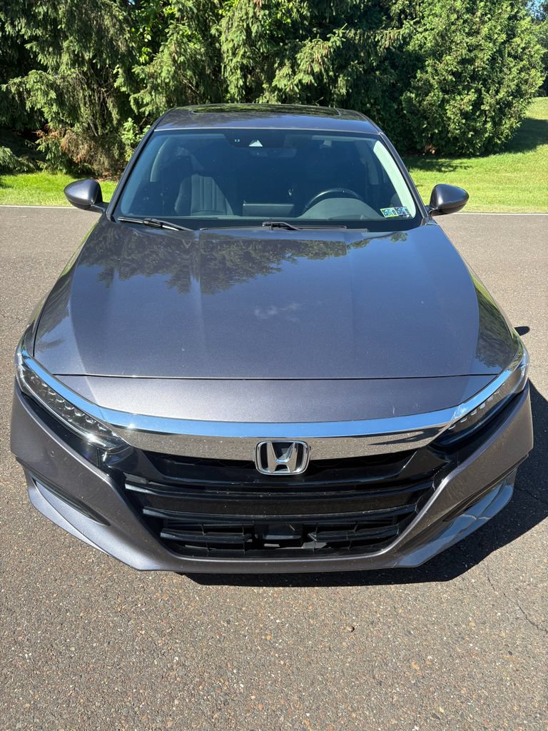 Used 2020 Honda Accord Touring image 3
