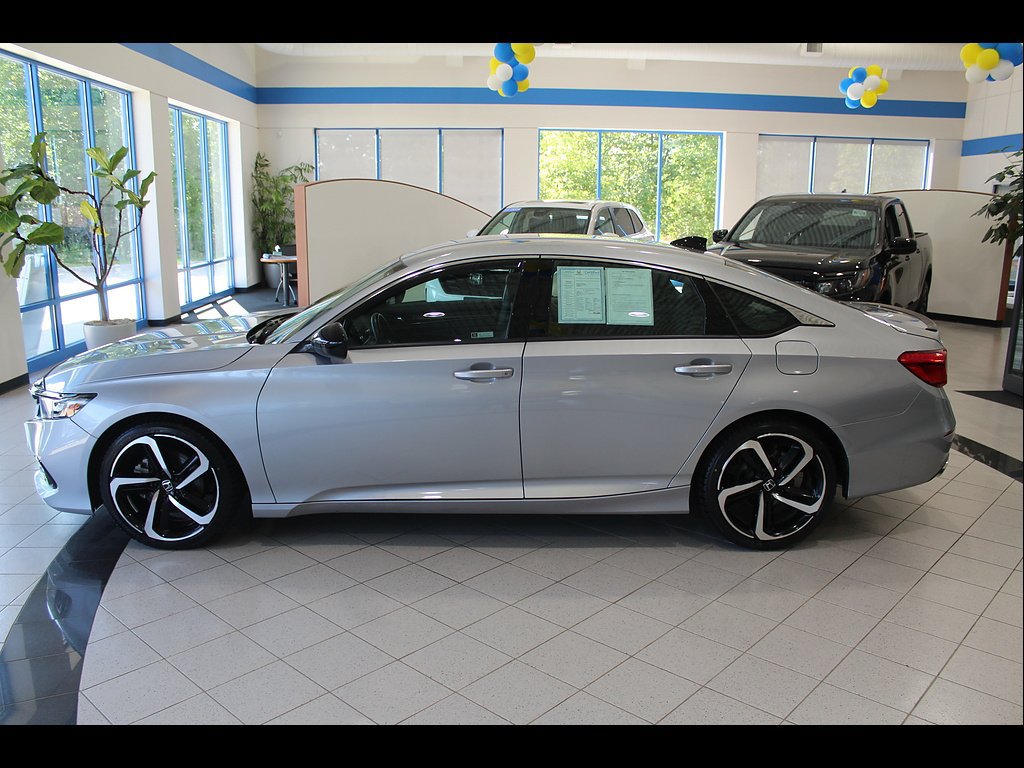 Certified 2022 Honda Accord Sport image 8