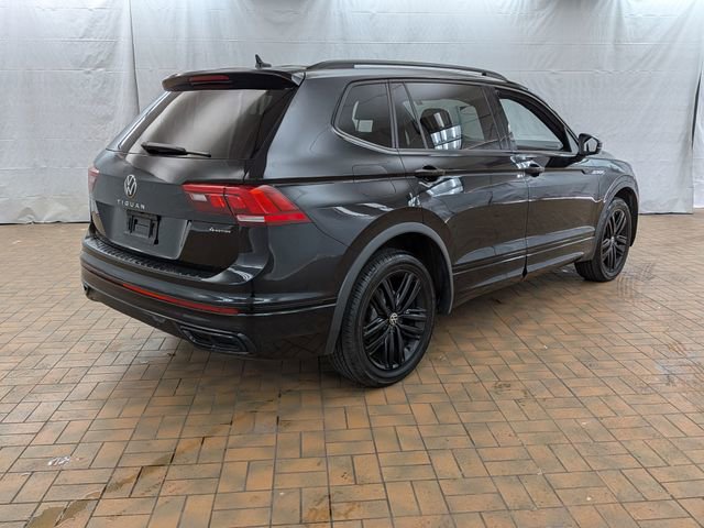 Used 2022 Volkswagen Tiguan SE R-Line image 7