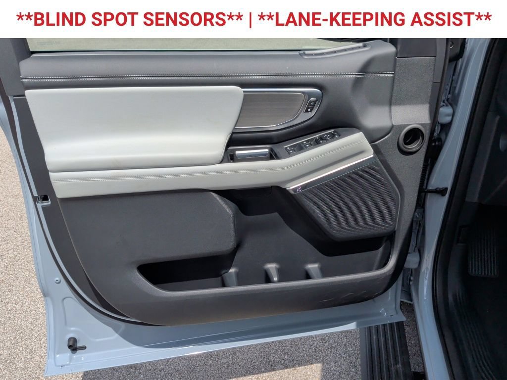 New 2027 Ford Expedition Platinum w/ Driver's Package RWD image 11