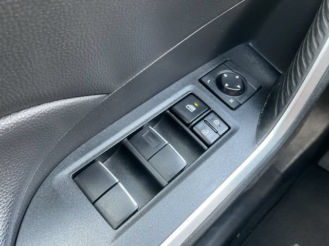 Used 2021 Toyota RAV4 XLE Premium AWD/4WD image 38