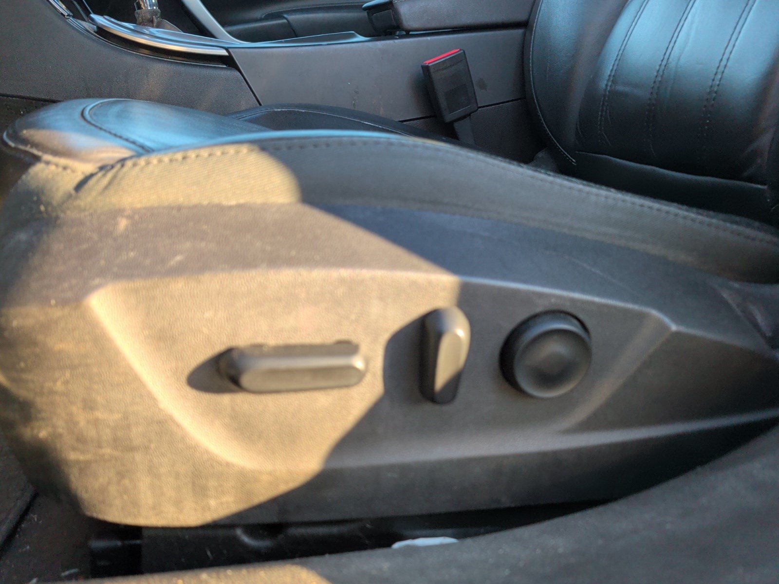 Used 2014 Buick Regal FWD image 18