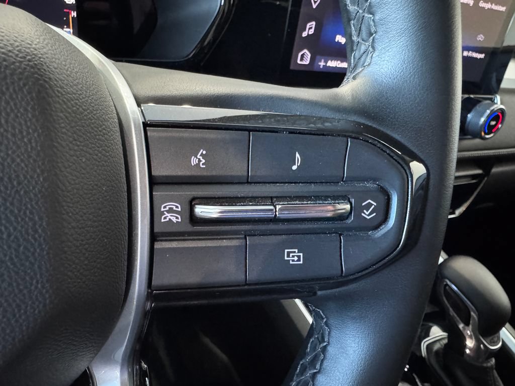 Certified 2023 Chevrolet Colorado LT AWD/4WD image 15