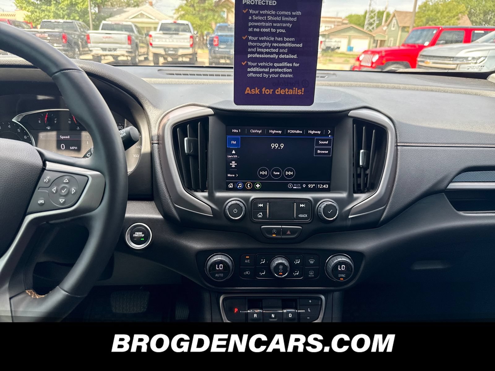 Used 2024 GMC Terrain AT4 AWD/4WD image 6