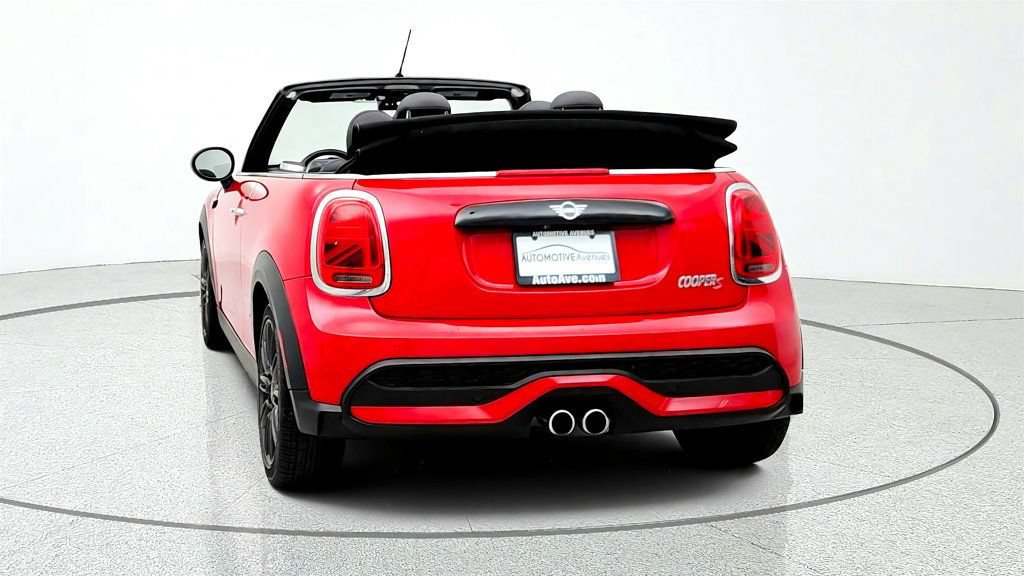 Used 2024 MINI Cooper S FWD image 6