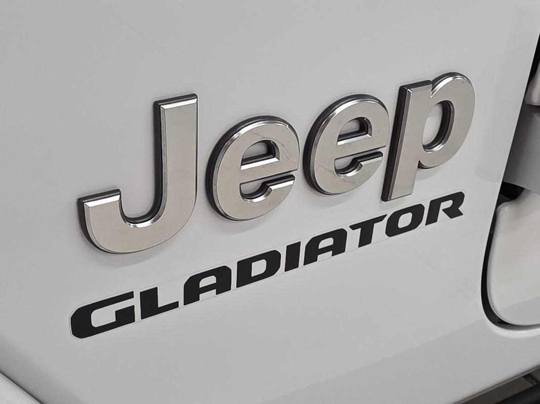 Used 2020 Jeep Gladiator Overland image 45
