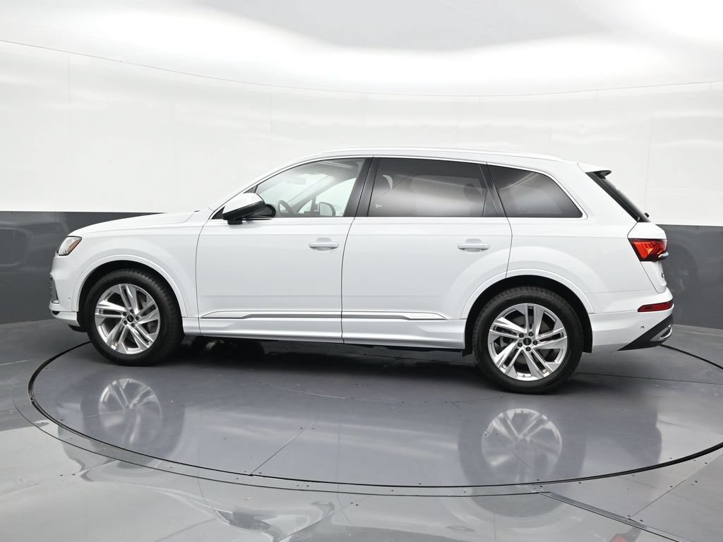 Used 2023 Audi Q7 3.0T Prestige AWD/4WD image 2