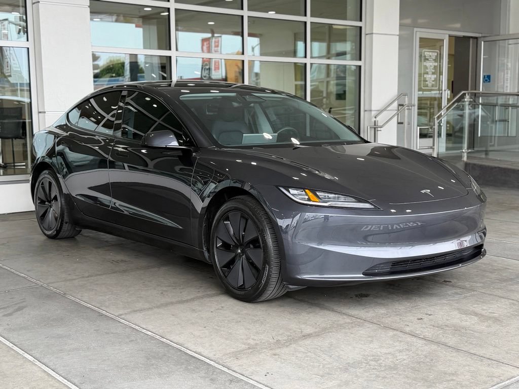 Used 2024 Tesla Model 3 Standard Range RWD image 6