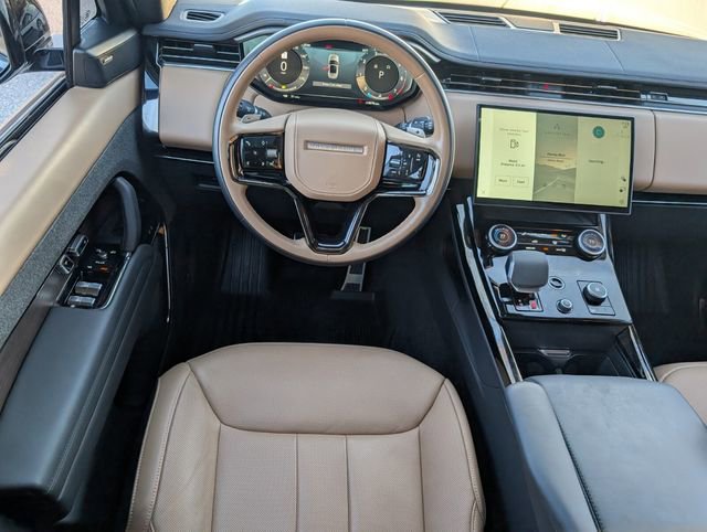 Used 2023 Land Rover Range Rover Sport SE Dynamic image 9