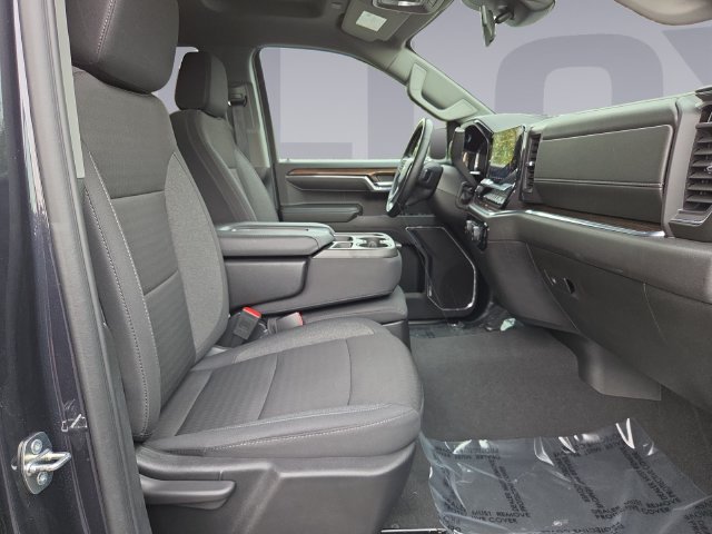 Certified 2024 Chevrolet Silverado 1500 LT AWD/4WD image 17