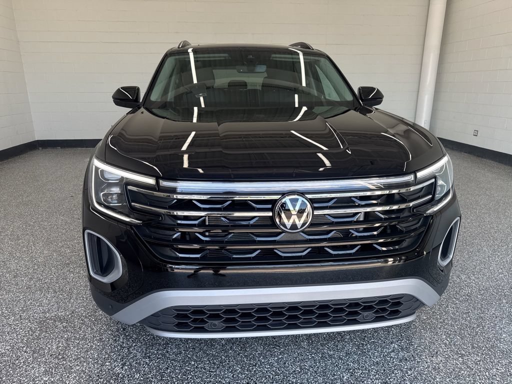 New 2026 Volkswagen Atlas Peak Edition AWD/4WD image 6