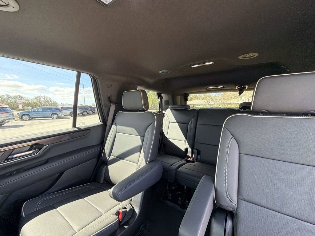 New 2026 GMC Yukon Elevation image 29