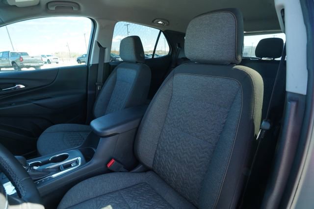 Used 2023 Chevrolet Equinox LT image 35