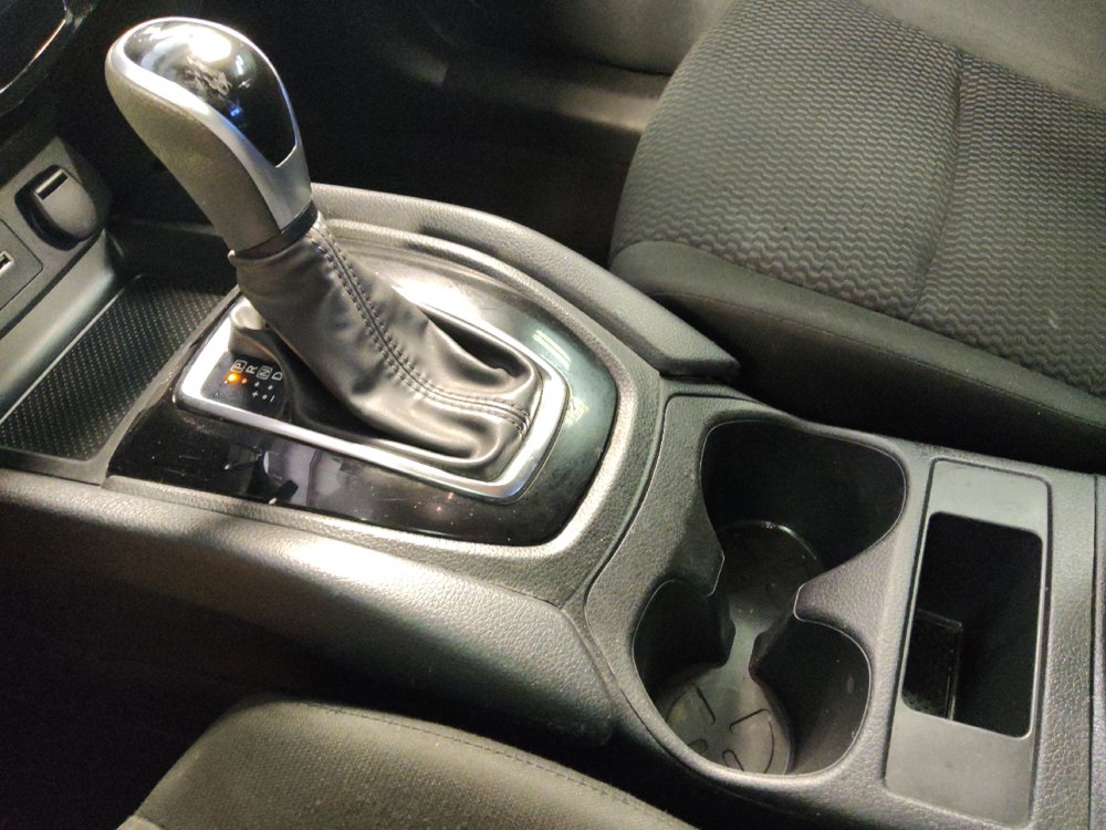Used 2021 Nissan Rogue Sport S FWD image 26