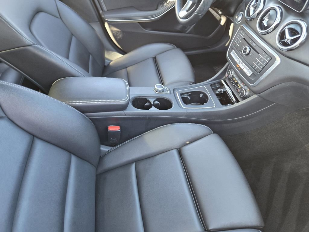 Used 2019 Mercedes-Benz GLA 250 image 17