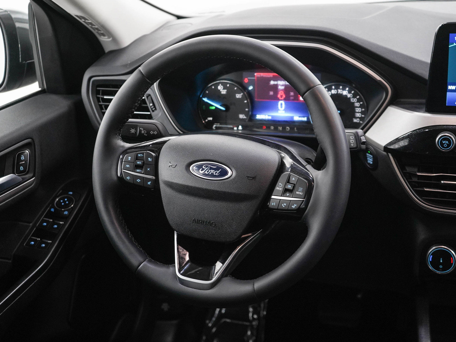 Used 2022 Ford Escape SEL AWD/4WD image 14