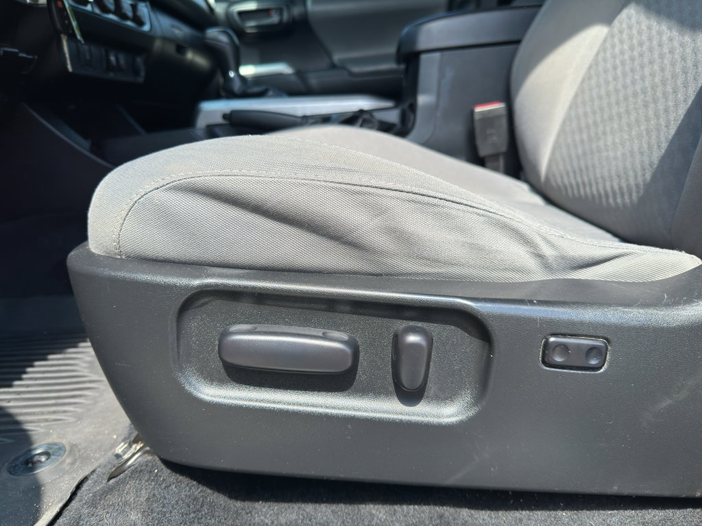 Used 2021 Toyota Tacoma SR5 image 12