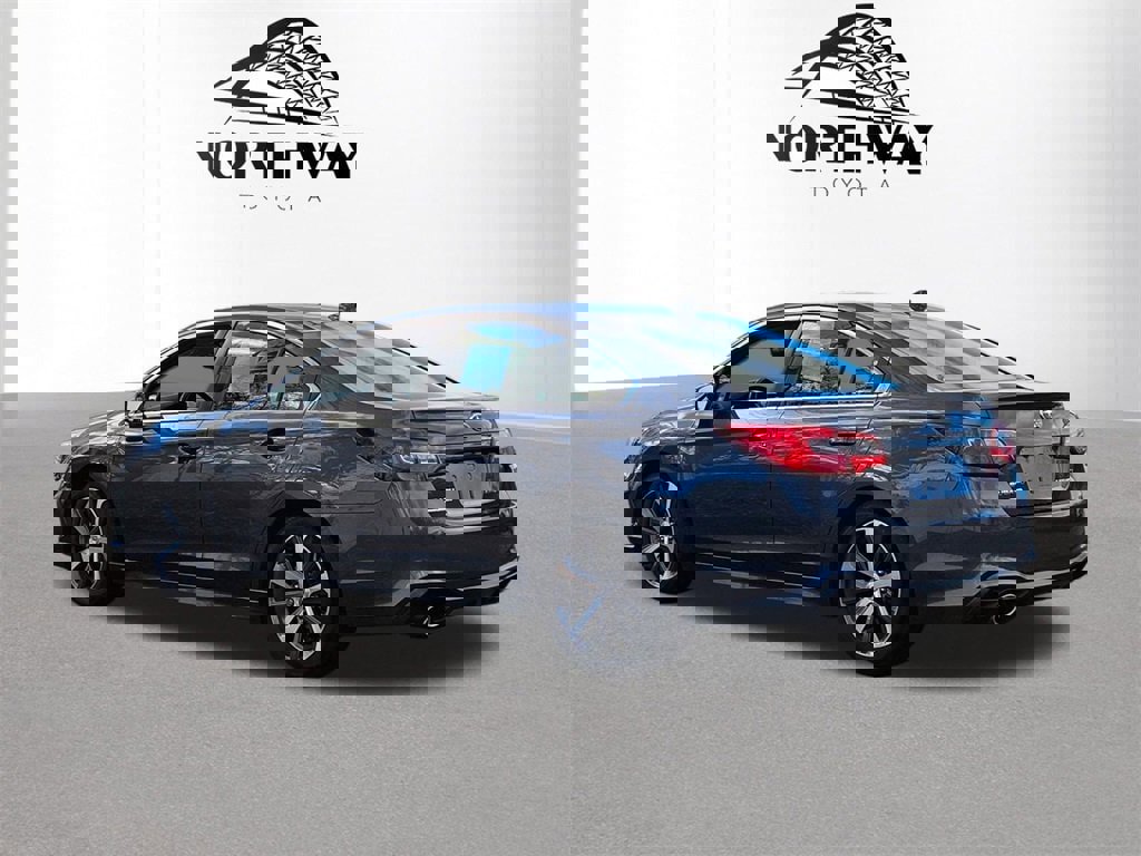 Used 2018 Subaru Legacy 2.5i Limited image 5