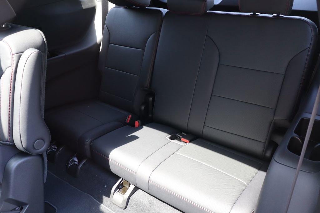 New 2026 Chevrolet Traverse Z71 w/ Enhanced Driving Package AWD/4WD image 48