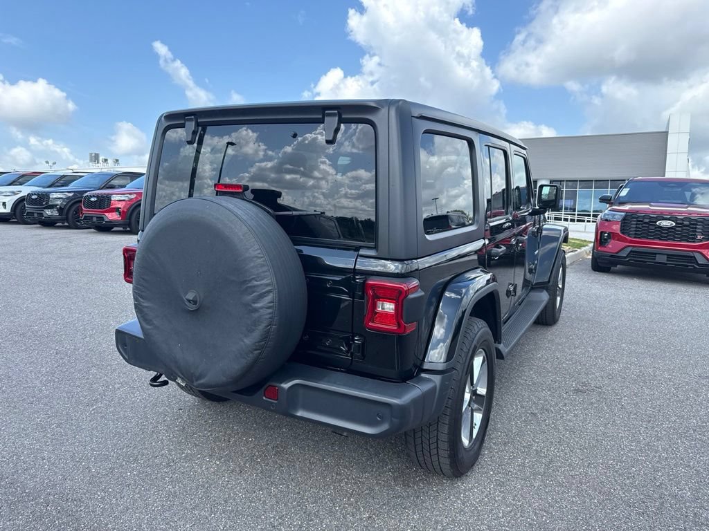 Used 2021 Jeep Wrangler Unlimited Sahara AWD/4WD image 2