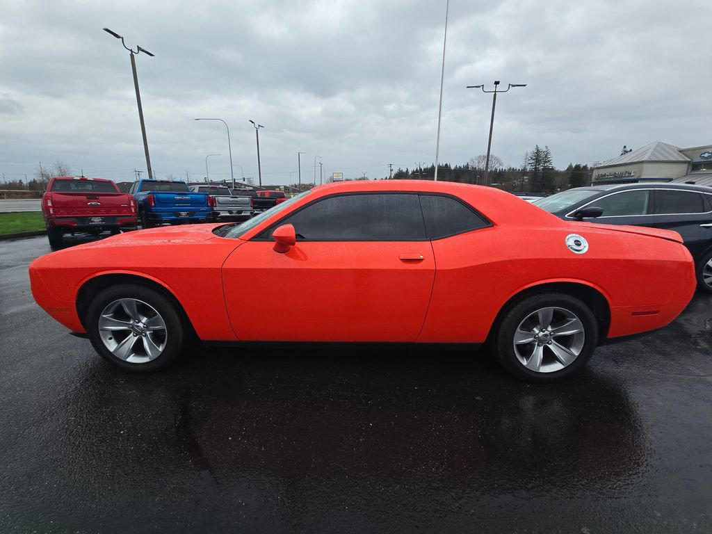 Used 2020 Dodge Challenger SXT image 7