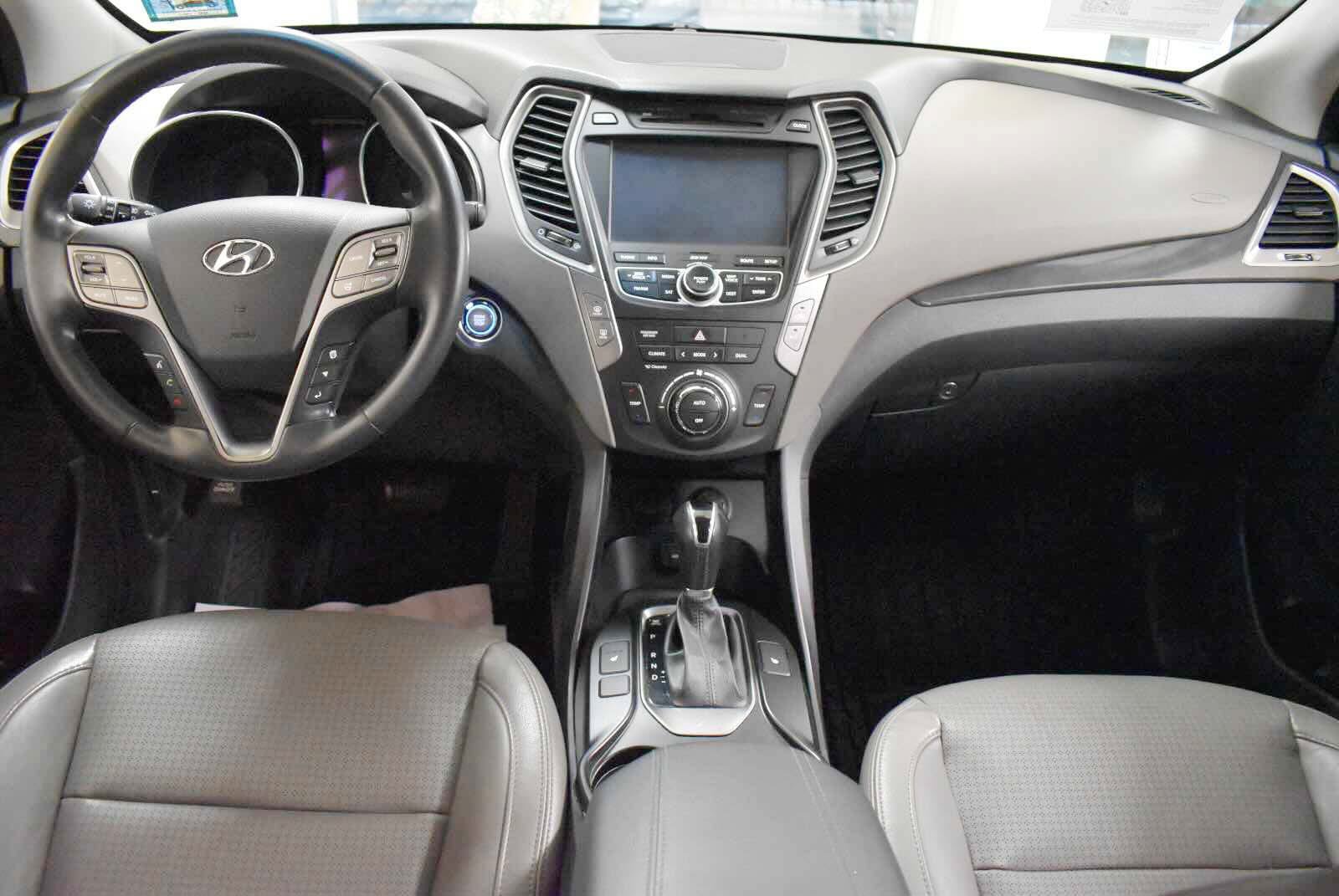 Used 2014 Hyundai Santa Fe Sport 2.0T w/ Navigation Package 06 AWD/4WD image 14