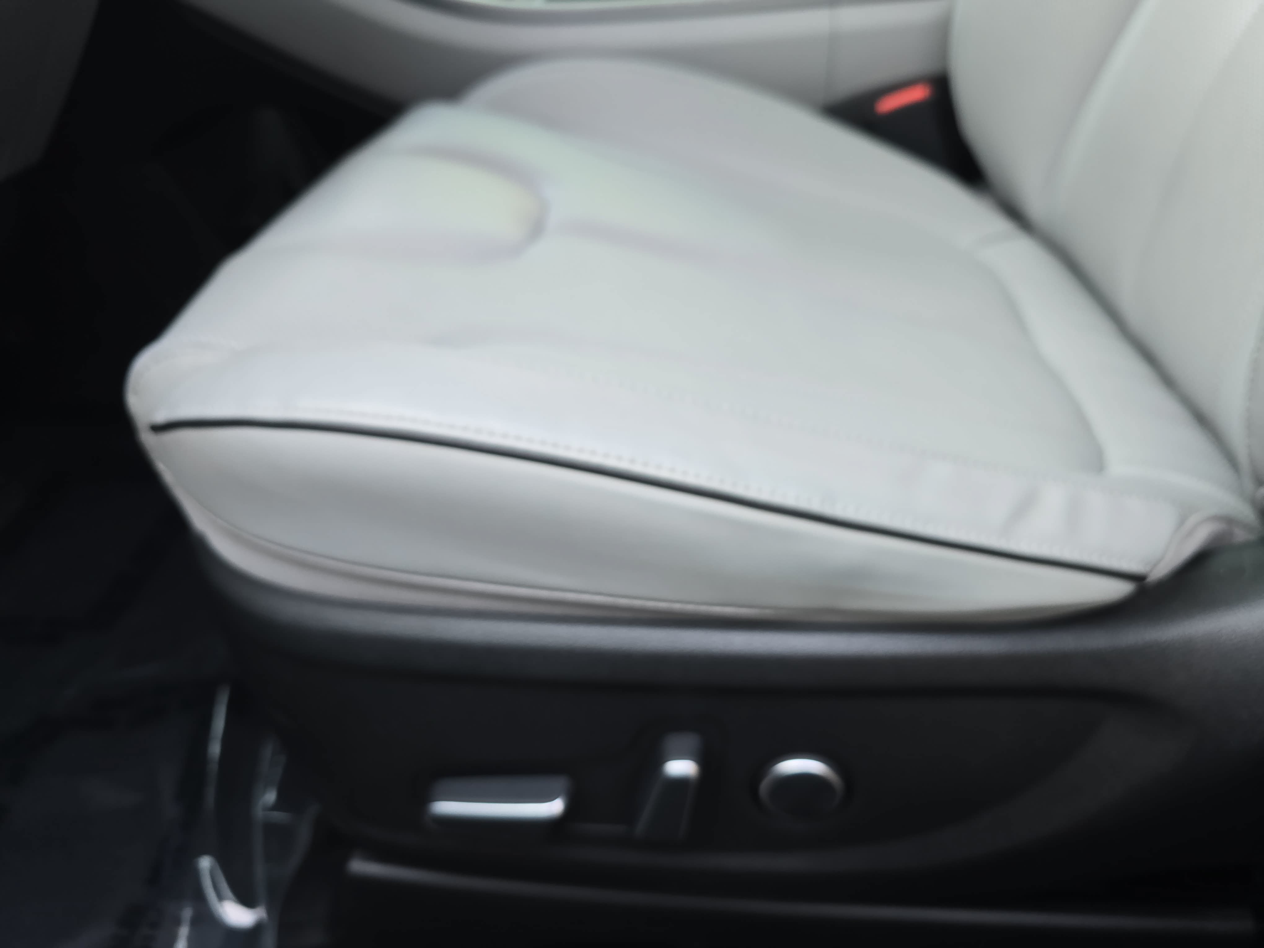 Used 2024 Hyundai Palisade SEL FWD image 30