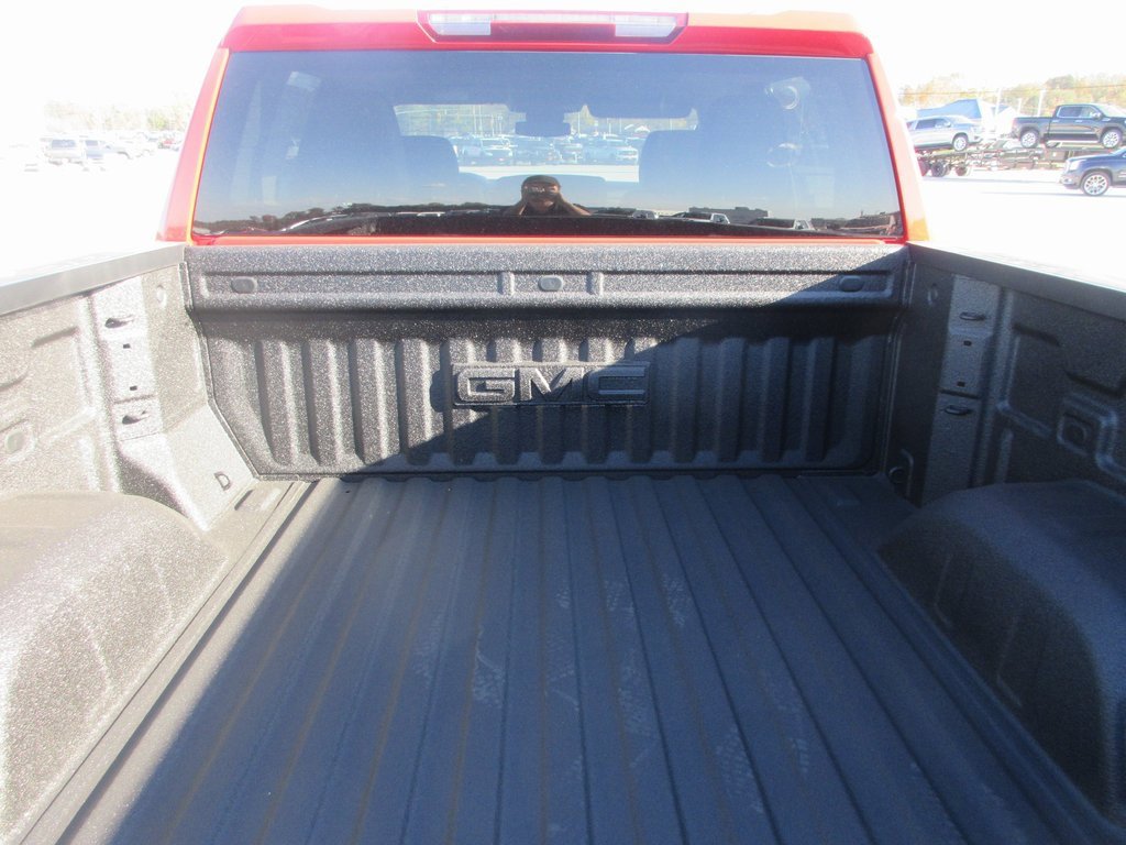 New 2026 GMC Sierra 1500 Elevation image 7