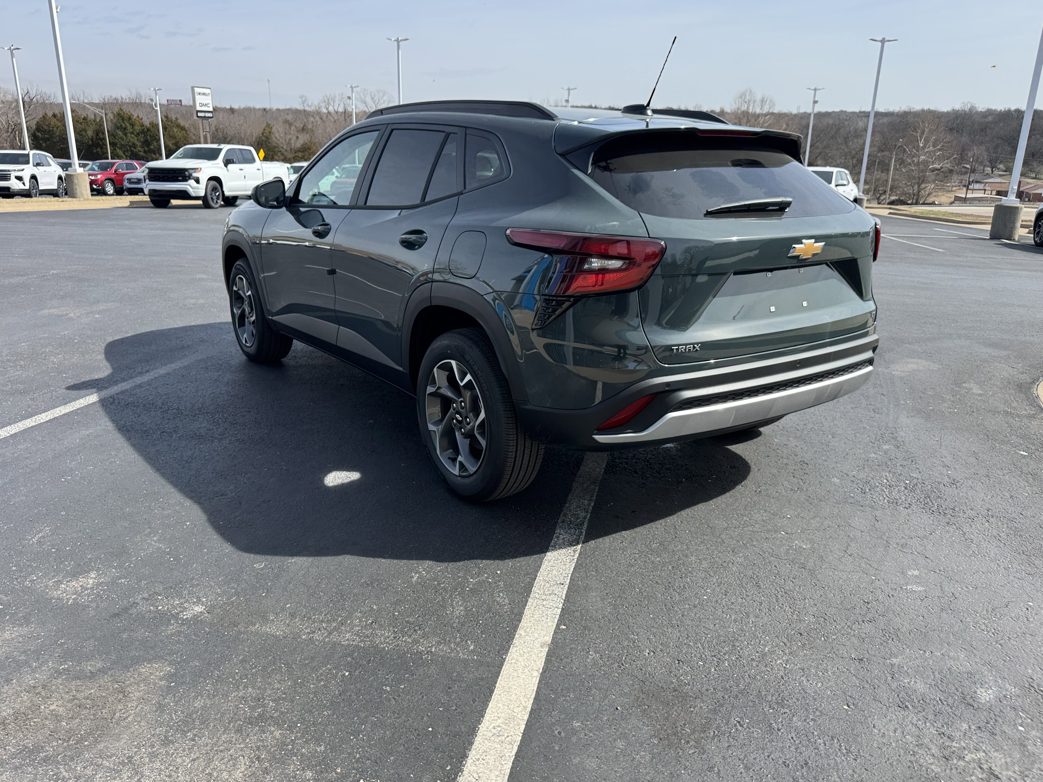 New 2026 Chevrolet Trax LT image 3