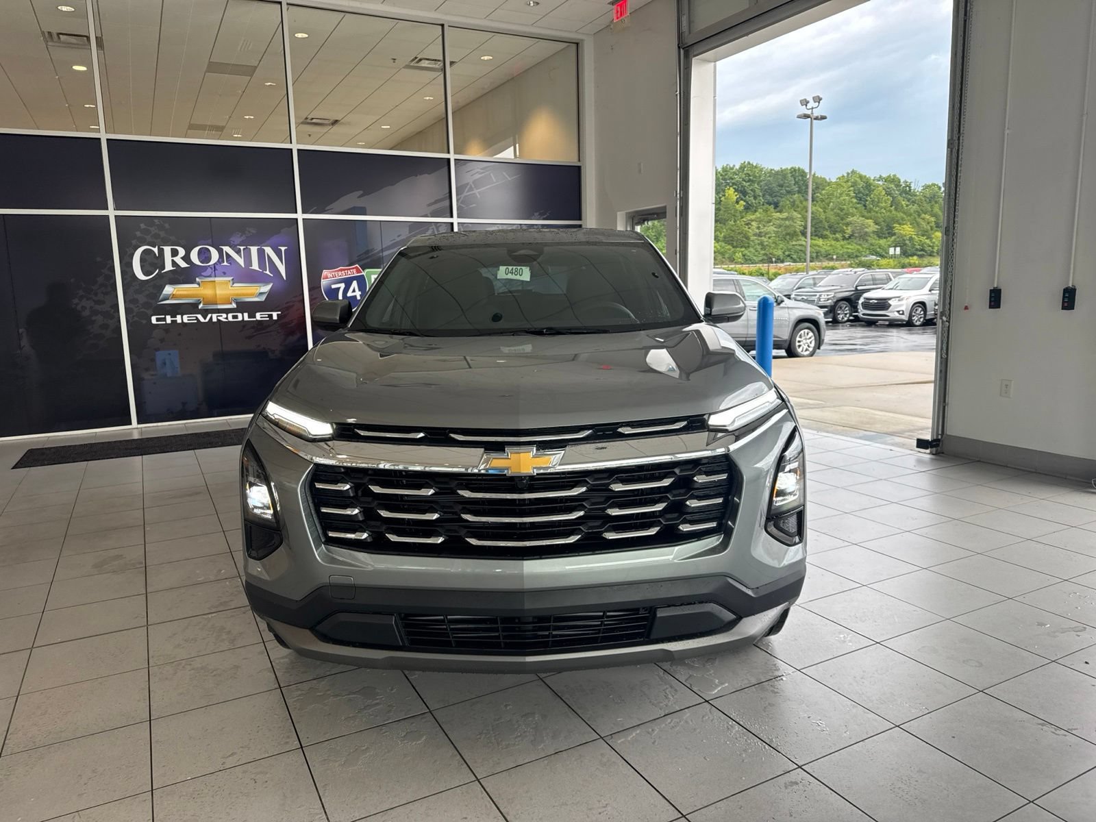 New 2027 Chevrolet Equinox LT FWD image 2