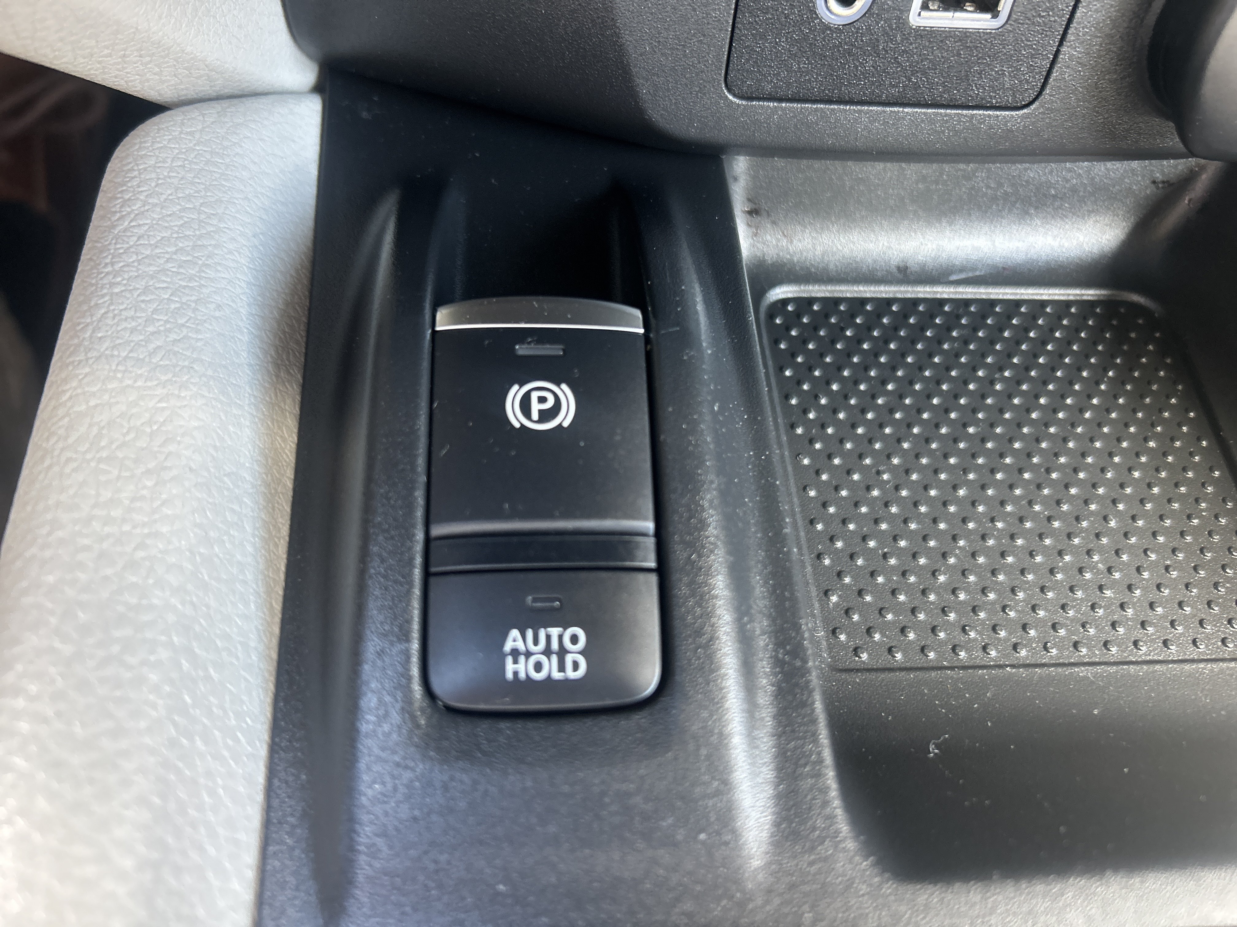 Certified 2022 Nissan Rogue Sport SL AWD/4WD image 30