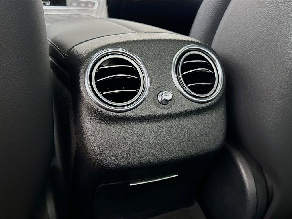 Used 2021 Mercedes-Benz E 350 4MATIC Sedan image 27