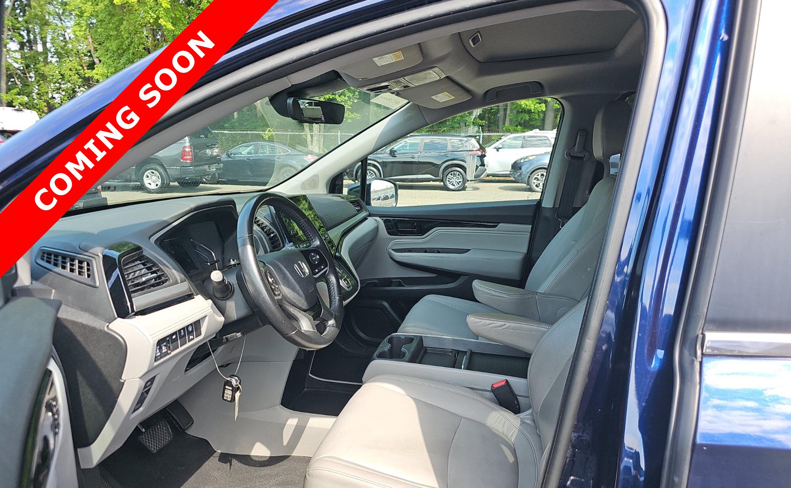 Used 2023 Honda Odyssey Touring image 5
